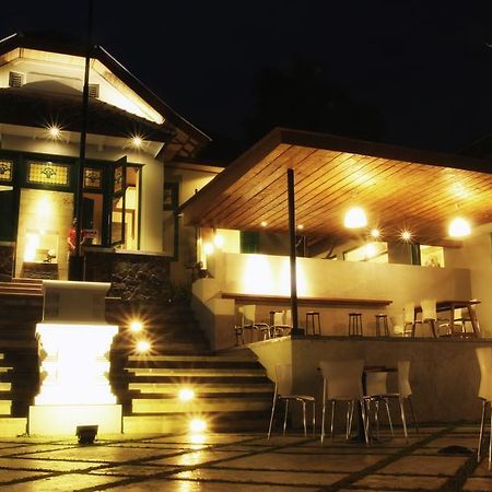 Tetirah Boutique Hotel Salatiga Exterior foto