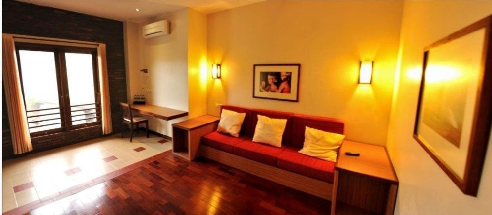 Tetirah Boutique Hotel Salatiga Exterior foto