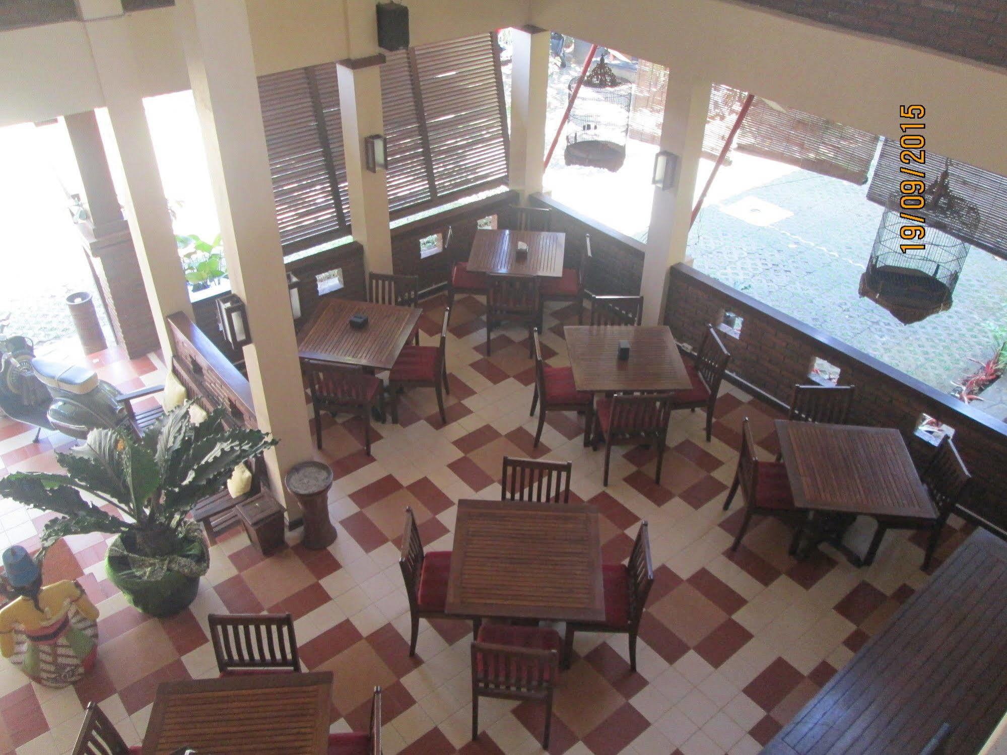 Tetirah Boutique Hotel Salatiga Exterior foto